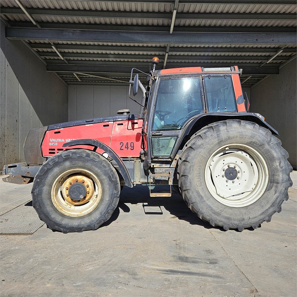 Valmet Valtra 8450 - جرار: صور 2 Valmet Valtra 8450 - جرار: صور 2