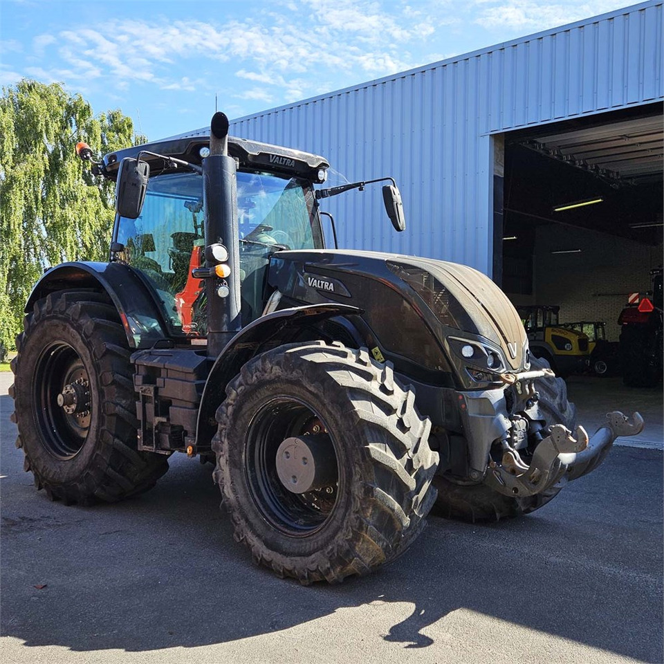 Valtra s394 - جرار: صور 1 Valtra s394 - جرار: صور 1