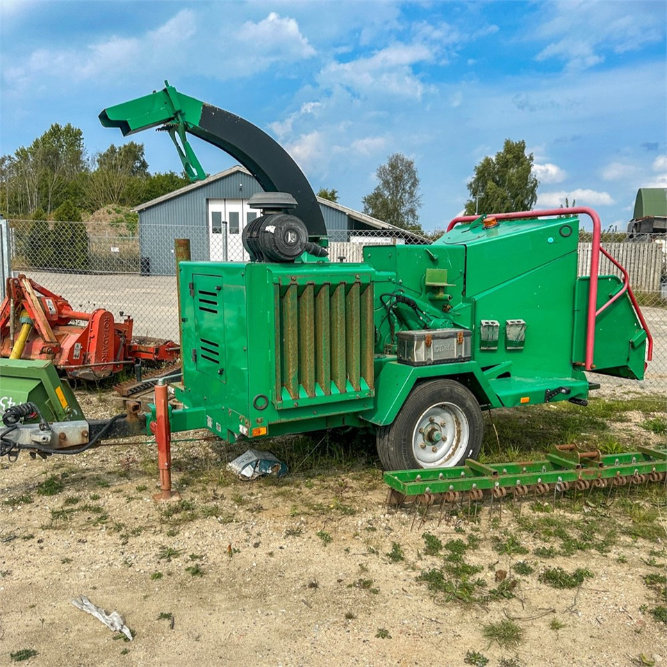 Vermeer BC1000 XL - ماكينة تقطيع الأغصان: صور 2 Vermeer BC1000 XL - ماكينة تقطيع الأغصان: صور 2