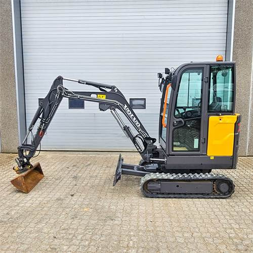 Volvo EC20 E - حفارة مصغرة: صور 1 Volvo EC20 E - حفارة مصغرة: صور 1