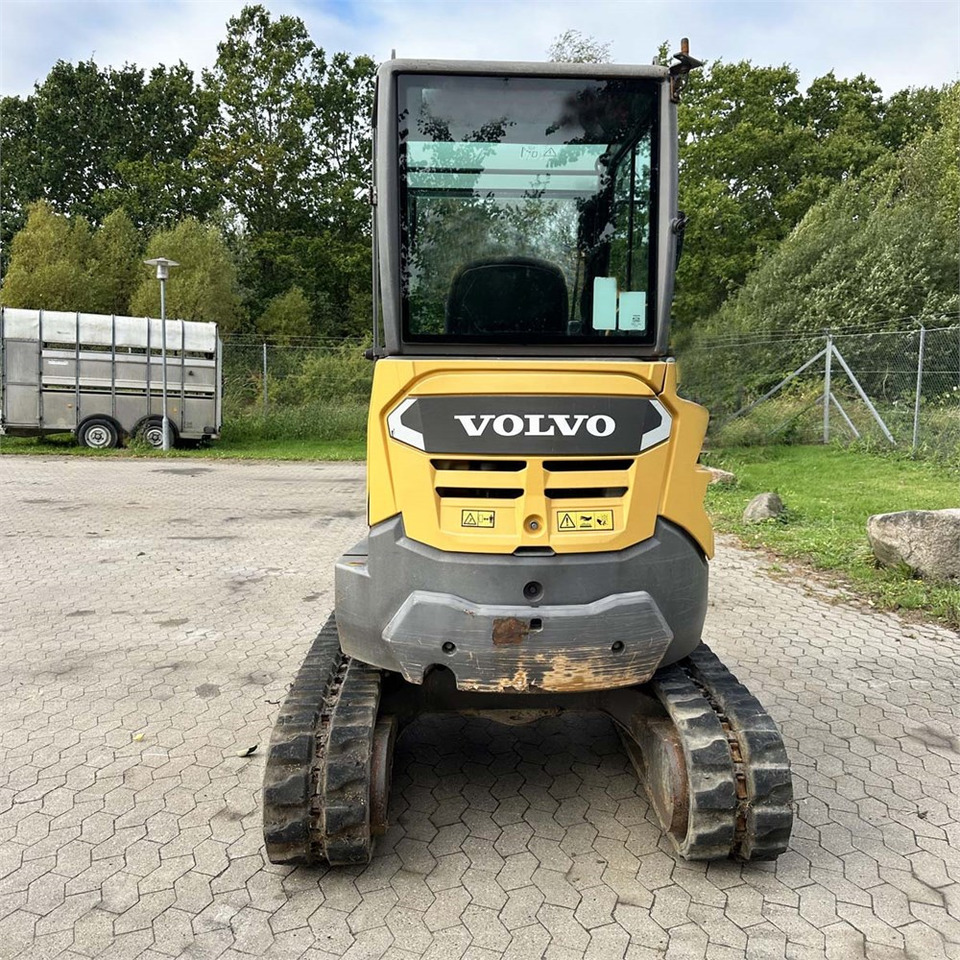 Volvo ECR25 D - حفارة مصغرة: صور 4 Volvo ECR25 D - حفارة مصغرة: صور 4