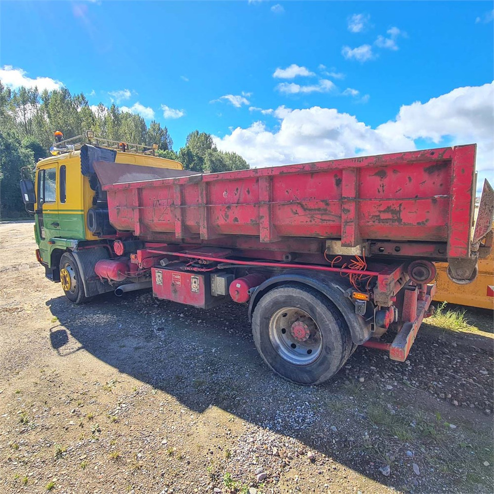 Volvo FL612 - شاحنة - نظام الكابلات: صور 3 Volvo FL612 - شاحنة - نظام الكابلات: صور 3