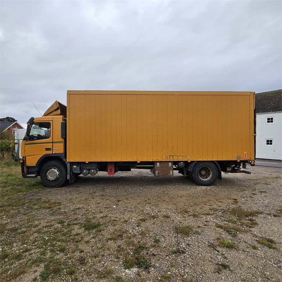 Volvo FM - بصندوق مغلق شاحنة: صور 3 Volvo FM - بصندوق مغلق شاحنة: صور 3