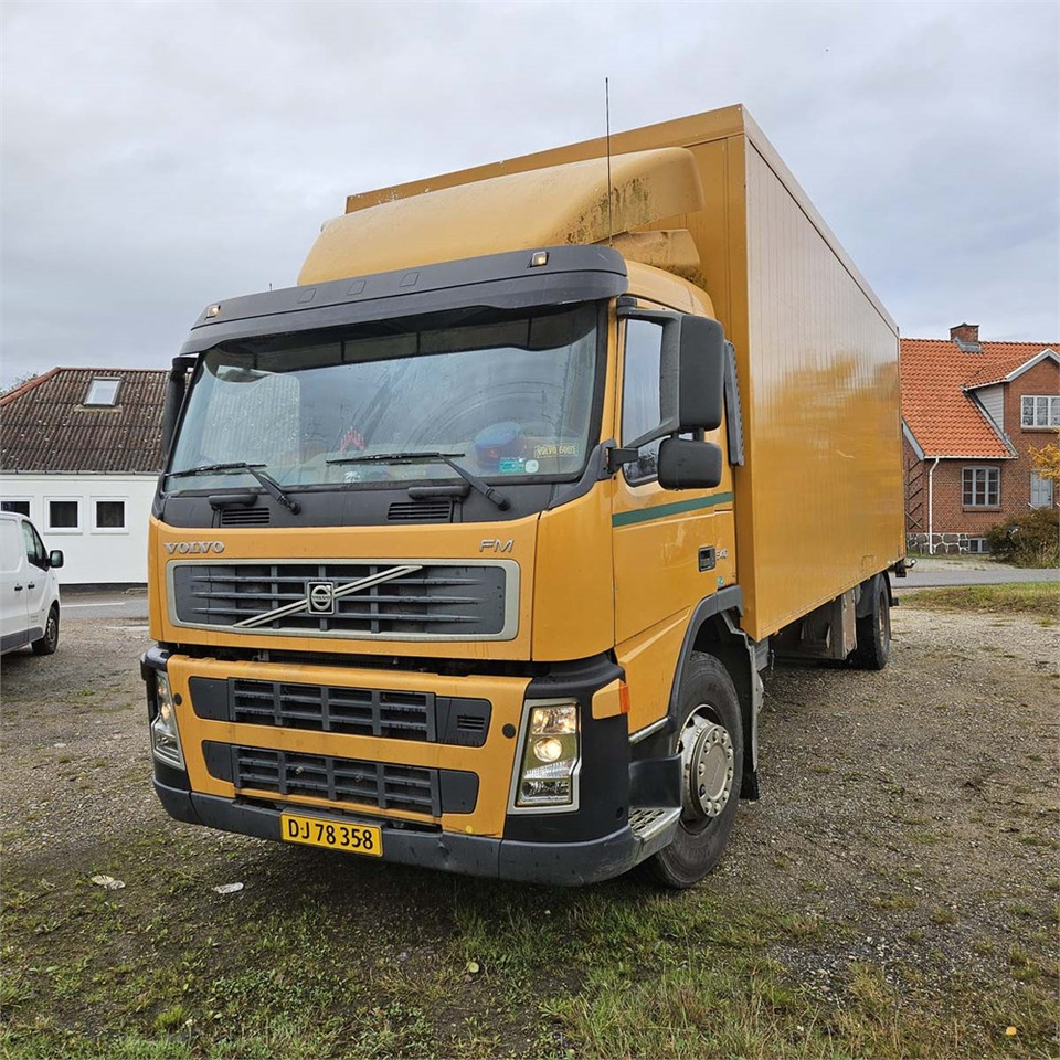 Volvo FM - بصندوق مغلق شاحنة: صور 2 Volvo FM - بصندوق مغلق شاحنة: صور 2