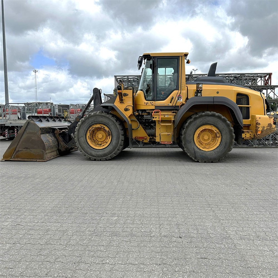 Volvo L120 H - اللودر بعجل: صور 4 Volvo L120 H - اللودر بعجل: صور 4
