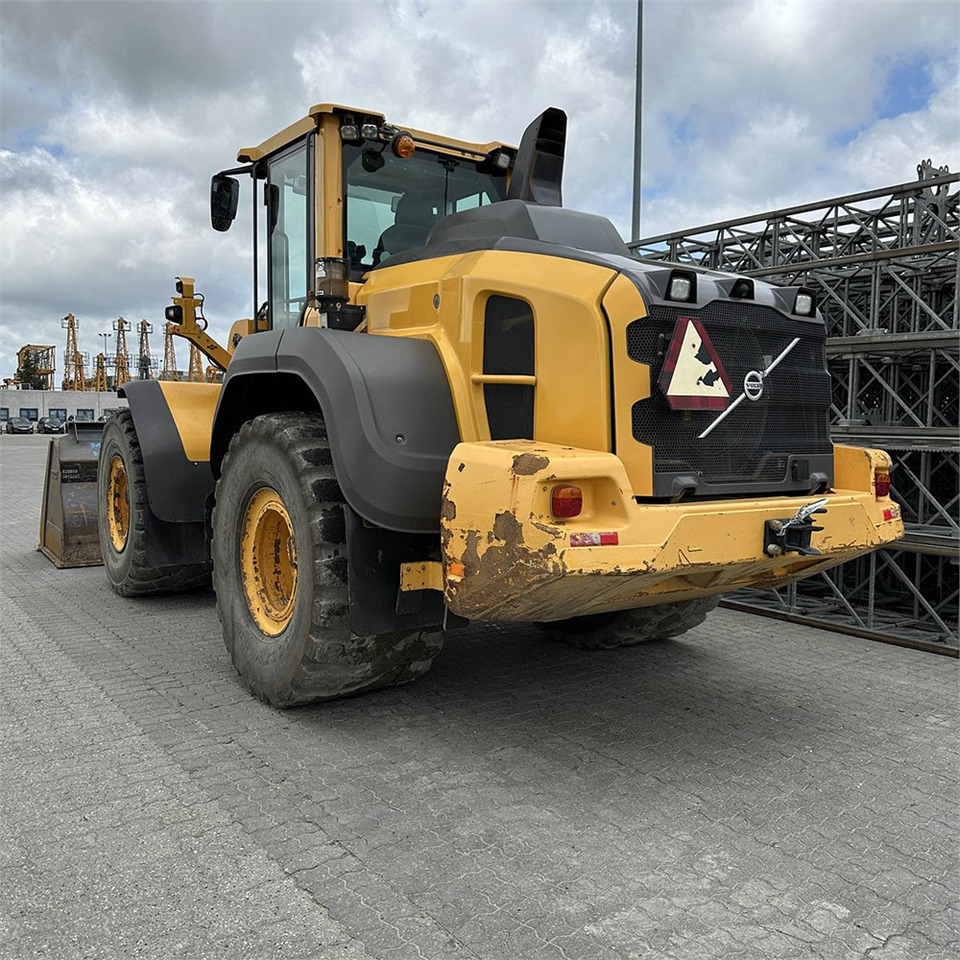 Volvo L120 H - اللودر بعجل: صور 5 Volvo L120 H - اللودر بعجل: صور 5