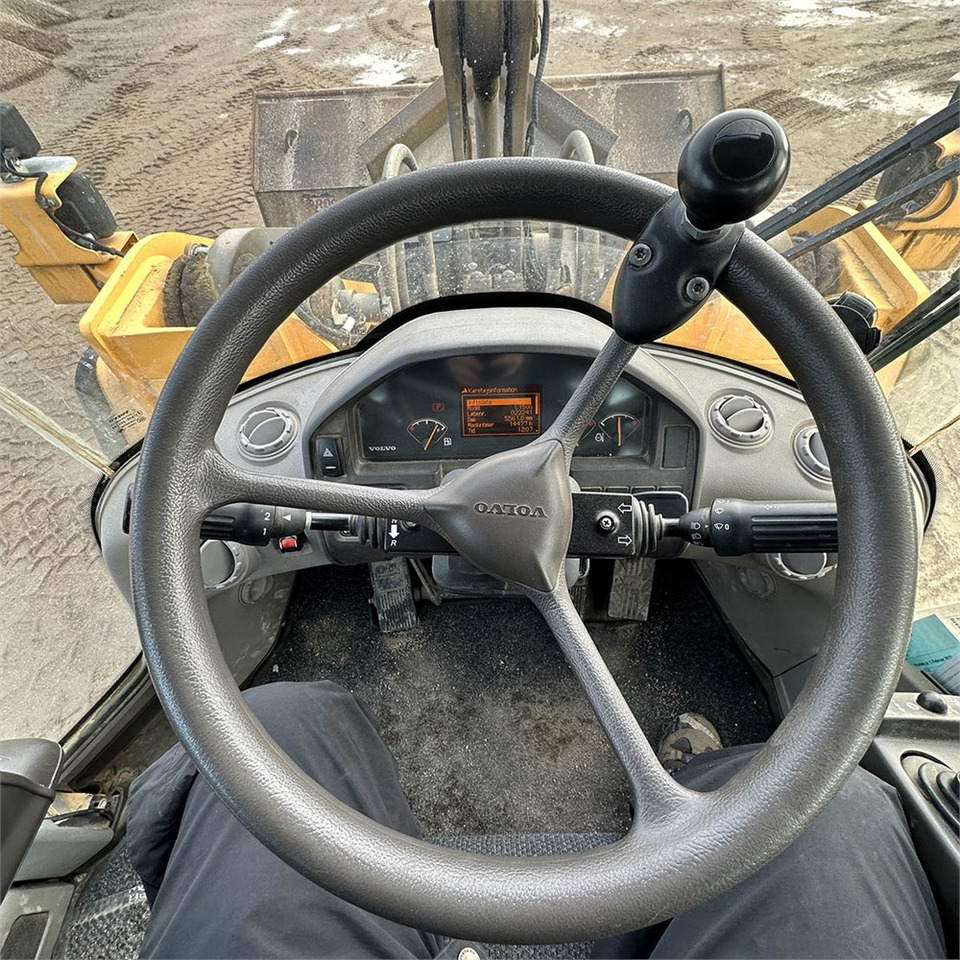 اللودر بعجل Volvo L150 G: صور 18