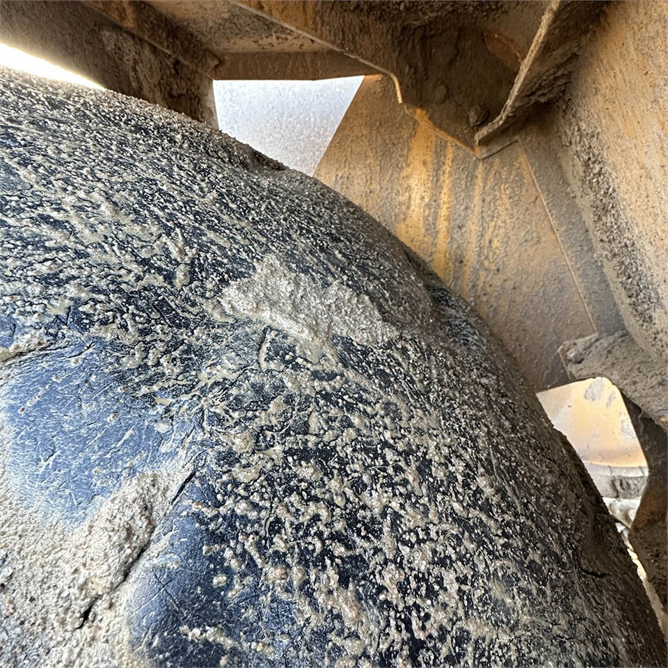 اللودر بعجل Volvo L150 G: صور 39