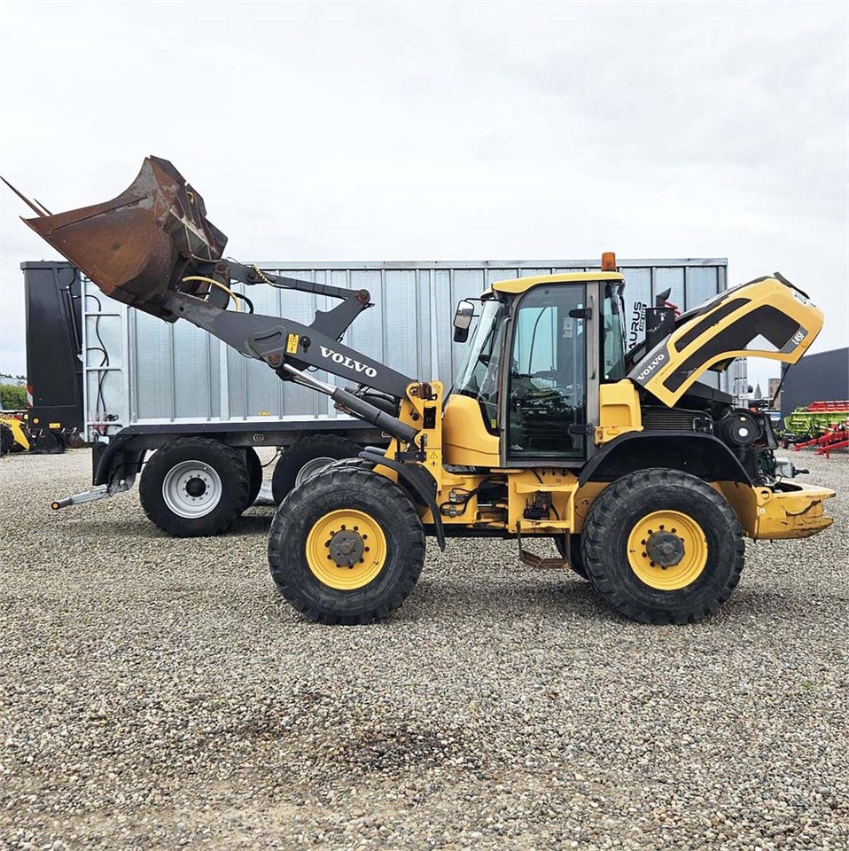 Volvo L45F-TP - اللودر بعجل: صور 4 Volvo L45F-TP - اللودر بعجل: صور 4