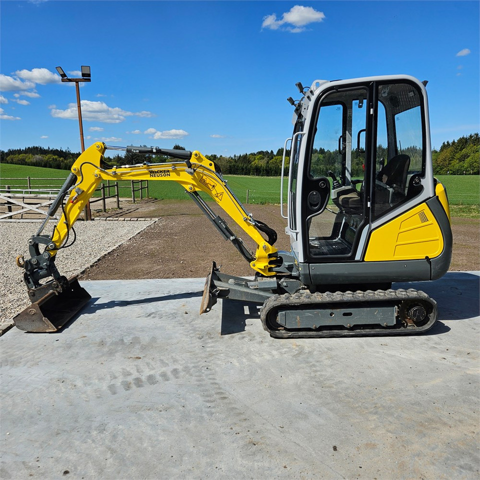 Wacker Neuson ET18 - حفارة مصغرة: صور 2 Wacker Neuson ET18 - حفارة مصغرة: صور 2