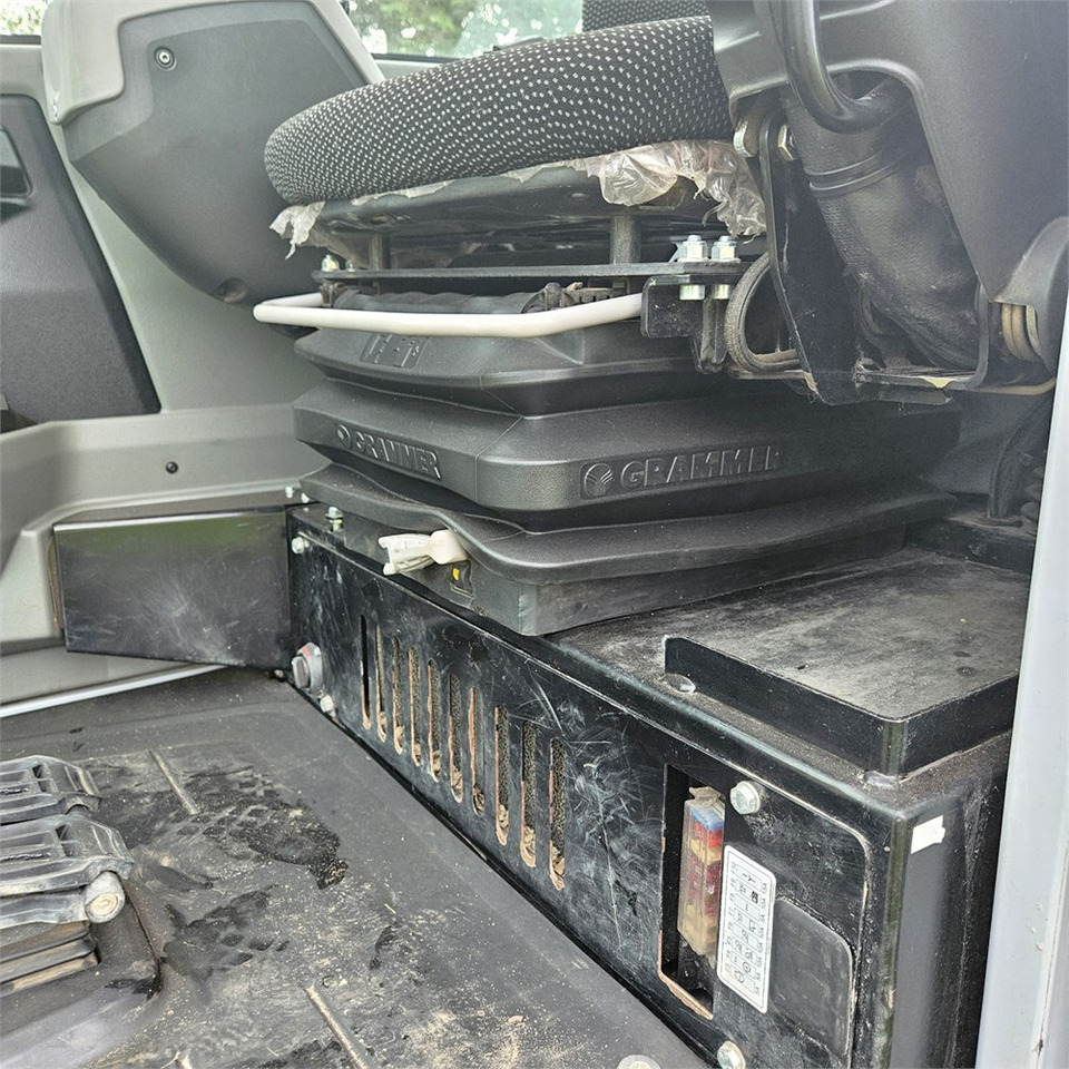 حفارة مصغرة Wacker Neuson ET35: صور 12 حفارة مصغرة Wacker Neuson ET35: صور 12