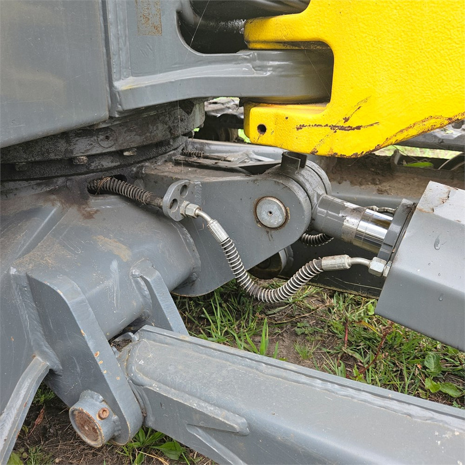 حفارة مصغرة Wacker Neuson ET35: صور 39 حفارة مصغرة Wacker Neuson ET35: صور 39