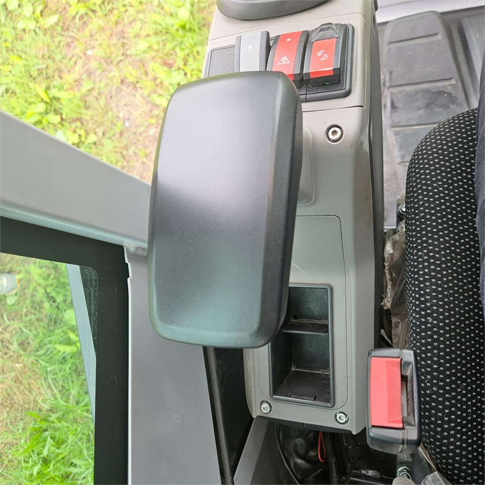 حفارة مصغرة Wacker Neuson ET35: صور 15 حفارة مصغرة Wacker Neuson ET35: صور 15