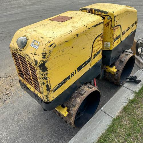 Wacker Neuson RT82 SC2 - مداحل الأسفلت الصغيرة: صور 3 Wacker Neuson RT82 SC2 - مداحل الأسفلت الصغيرة: صور 3