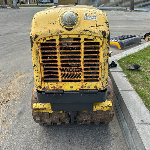 مداحل الأسفلت الصغيرة Wacker Neuson RT82 SC2: صور 8 مداحل الأسفلت الصغيرة Wacker Neuson RT82 SC2: صور 8