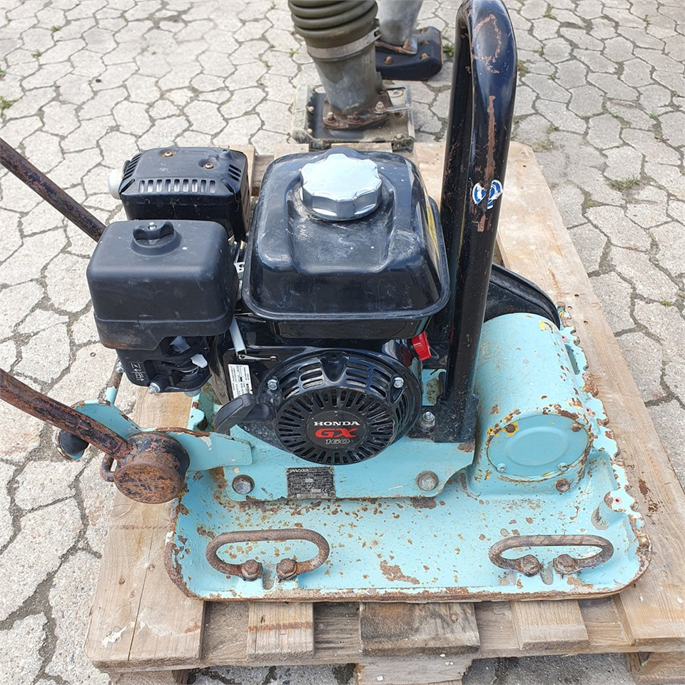 Wacker Neuson VP1550 - صفائح اهتزازية: صور 2 Wacker Neuson VP1550 - صفائح اهتزازية: صور 2