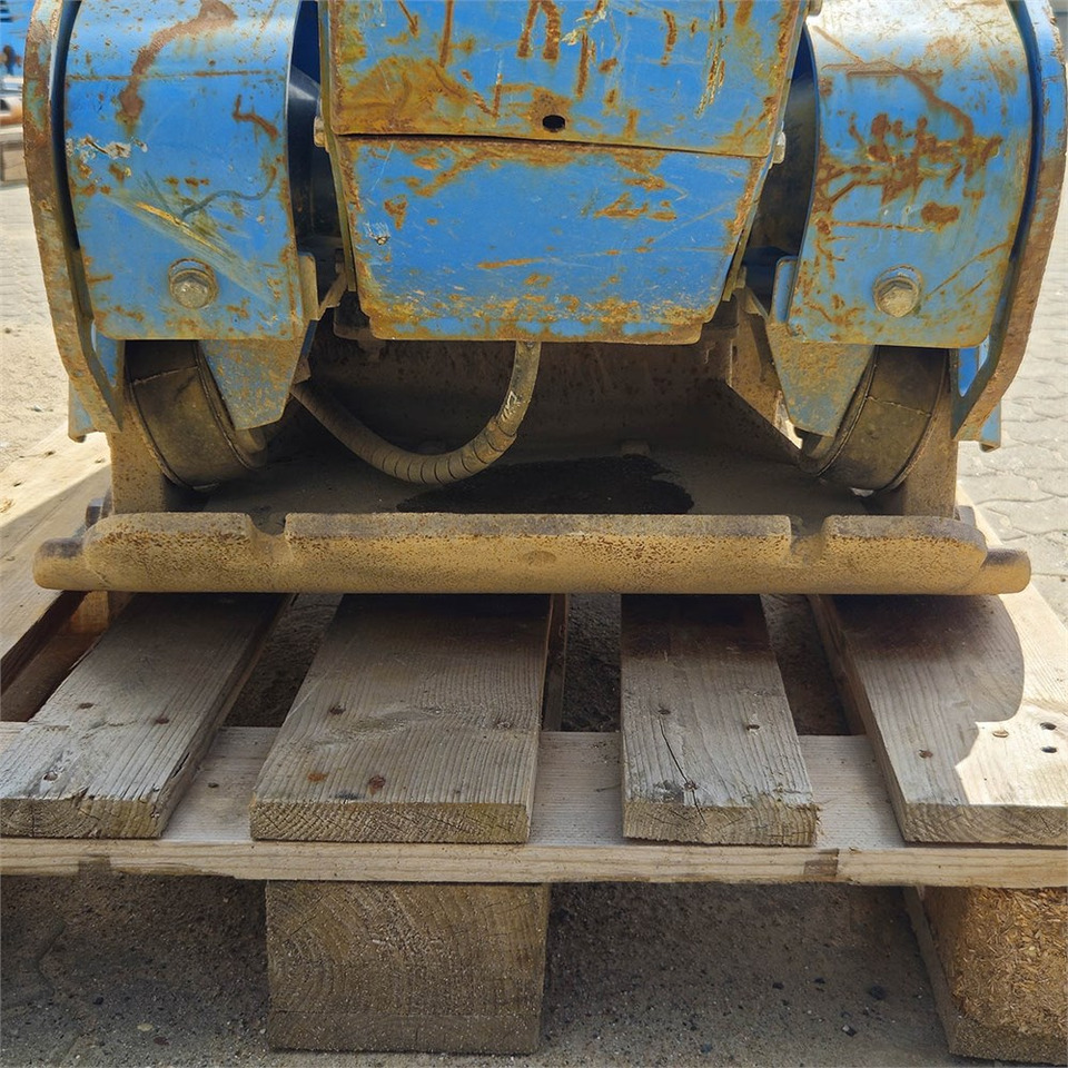 تأجير Weber CR 7 Weber CR 7: صور 19 تأجير Weber CR 7 Weber CR 7: صور 19