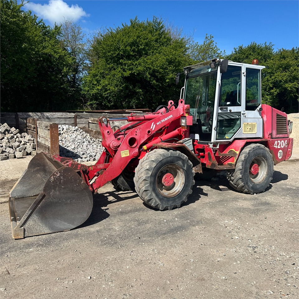 Weidemann 4204 - اللودر بعجل: صور 1 Weidemann 4204 - اللودر بعجل: صور 1