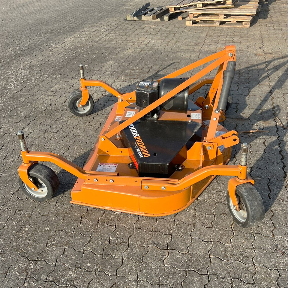 Woods PRD6000 - معدات القش: صور 3 Woods PRD6000 - معدات القش: صور 3