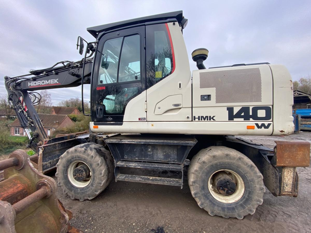 Hidromek HMK 140W-3B - حفارة على عجلات: صور 1 Hidromek HMK 140W-3B - حفارة على عجلات: صور 1