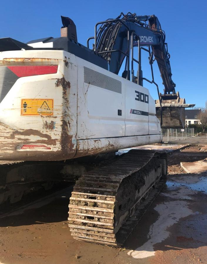 Hidromek HMK 300NLC-4 - حفارات زحافة: صور 5 Hidromek HMK 300NLC-4 - حفارات زحافة: صور 5