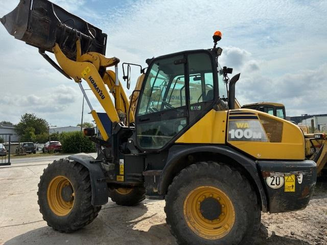 Komatsu WA100M6 - اللودر بعجل: صور 1 Komatsu WA100M6 - اللودر بعجل: صور 1