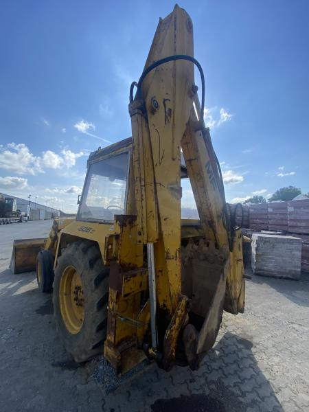 Massey Ferguson MF 50BII - حفار متعدد الاستخدام: صور 4 Massey Ferguson MF 50BII - حفار متعدد الاستخدام: صور 4