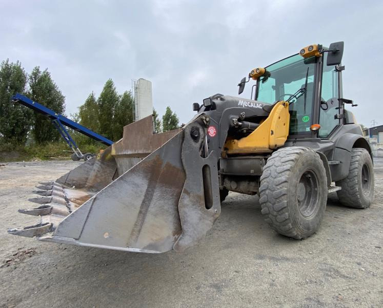 Mecalac AS 900 - اللودر بعجل: صور 4 Mecalac AS 900 - اللودر بعجل: صور 4