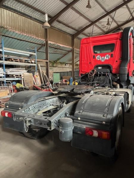 Mercedes AROCS 2046 - شاحنة جرار: صور 3 Mercedes AROCS 2046 - شاحنة جرار: صور 3