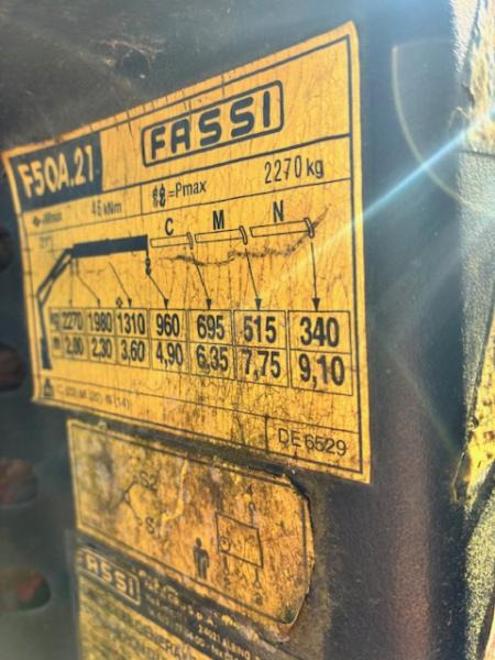 شاحنة ذات الخطاف, شاحنة كرين Nissan ATLEON 150.25: صور 14