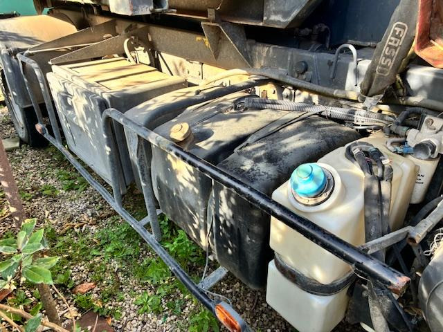 شاحنة ذات الخطاف, شاحنة كرين Nissan ATLEON 150.25: صور 20