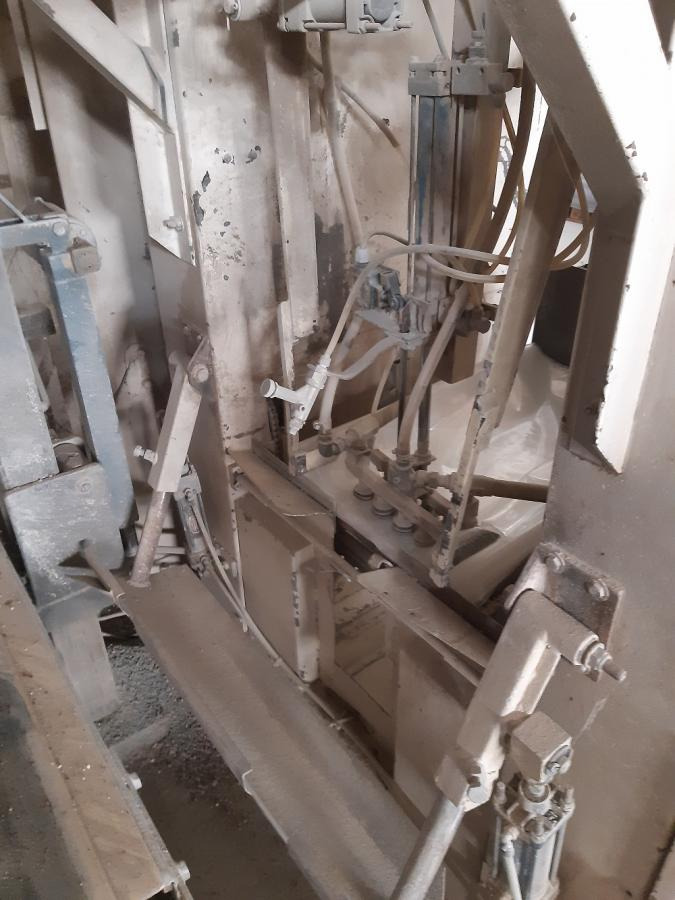 معدات البناء TECHNIPES ENSACHEUSE WEIGHER 400: صور 12