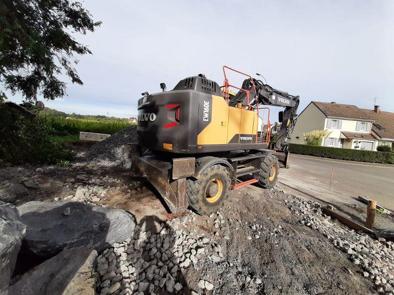 Volvo EW 160E - حفارة على عجلات: صور 1 Volvo EW 160E - حفارة على عجلات: صور 1