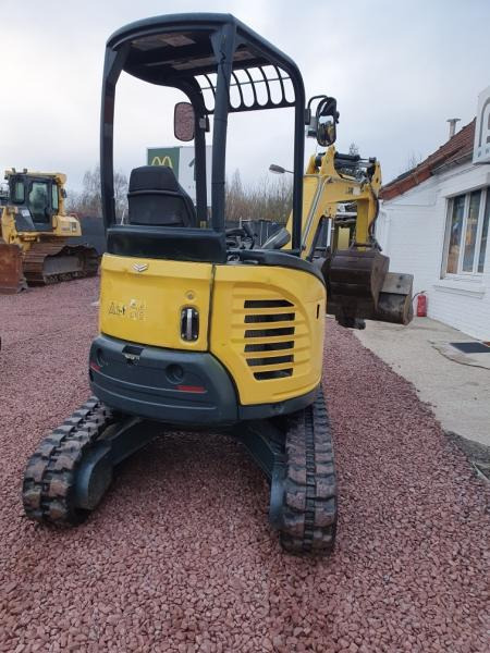 Yanmar VIO 26-6 - حفارة مصغرة: صور 4 Yanmar VIO 26-6 - حفارة مصغرة: صور 4
