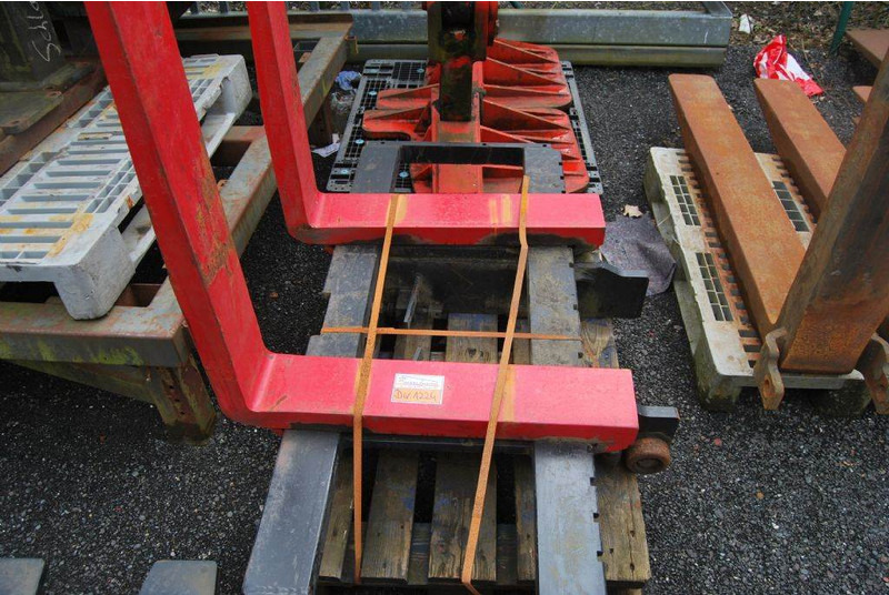 Hyster Gabelträger/ Fork carriage - معدات المناولة: صور 1 Hyster Gabelträger/ Fork carriage - معدات المناولة: صور 1