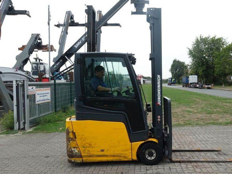 Jungheinrich EFG216GE-120-500ZT - رافعة شوكية كهربائية: صور 1 Jungheinrich EFG216GE-120-500ZT - رافعة شوكية كهربائية: صور 1