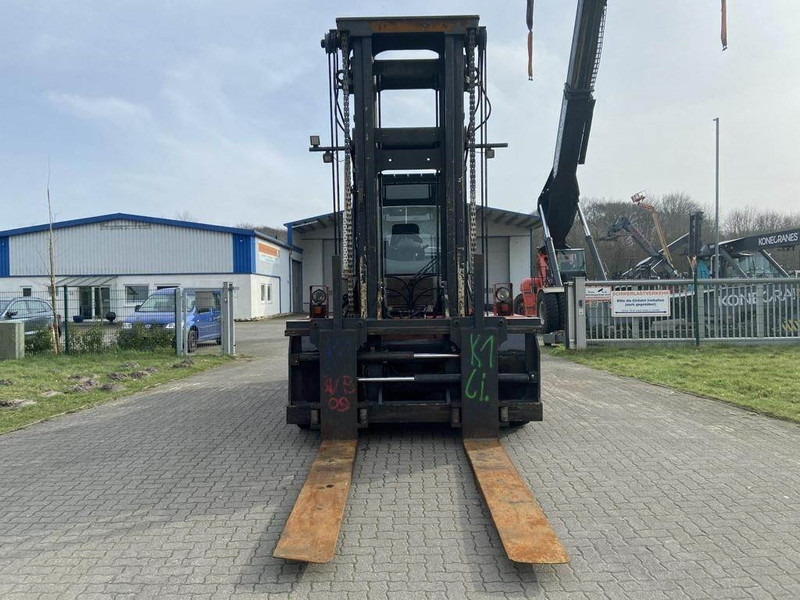 Kalmar DCE150-12 - رافعة شوكية ديزل: صور 5 Kalmar DCE150-12 - رافعة شوكية ديزل: صور 5