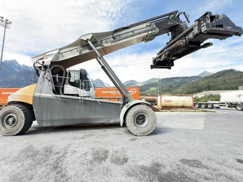 Liebherr LRS545 Intermodal - رافعات حاويات: صور 4 Liebherr LRS545 Intermodal - رافعات حاويات: صور 4