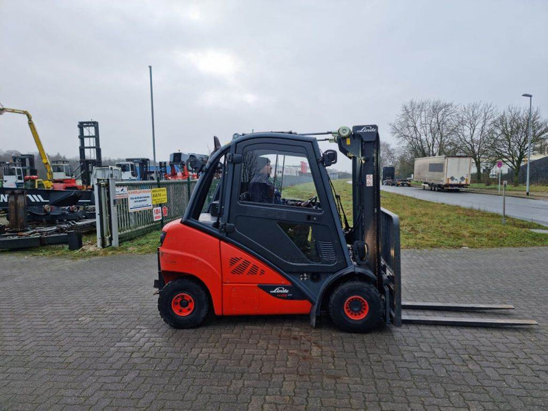 Linde H25D-02 - رافعة شوكية ديزل: صور 4 Linde H25D-02 - رافعة شوكية ديزل: صور 4