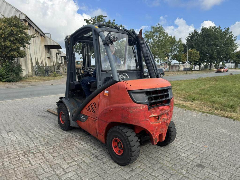 Linde H30D-02 - رافعة شوكية ديزل: صور 2 Linde H30D-02 - رافعة شوكية ديزل: صور 2