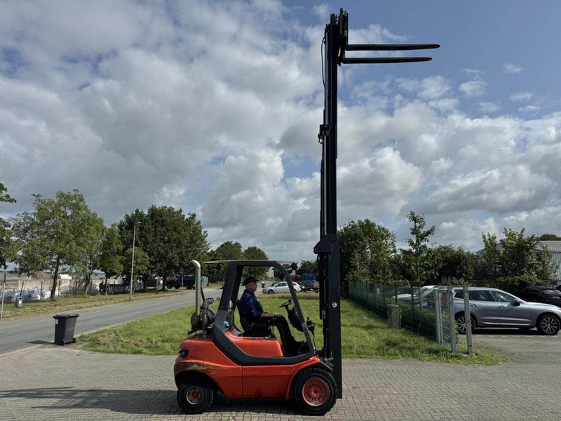 Linde H30D-03 - رافعة شوكية ديزل: صور 2 Linde H30D-03 - رافعة شوكية ديزل: صور 2