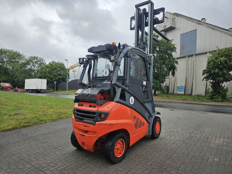 Linde H40T - رافعة شوكية تعمل بالغاز: صور 4 Linde H40T - رافعة شوكية تعمل بالغاز: صور 4