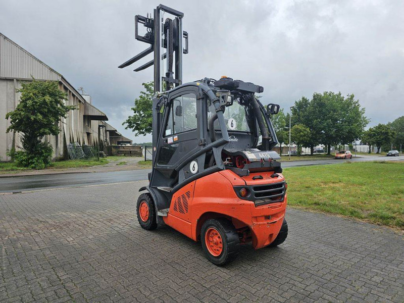 Linde H40T - رافعة شوكية تعمل بالغاز: صور 5 Linde H40T - رافعة شوكية تعمل بالغاز: صور 5