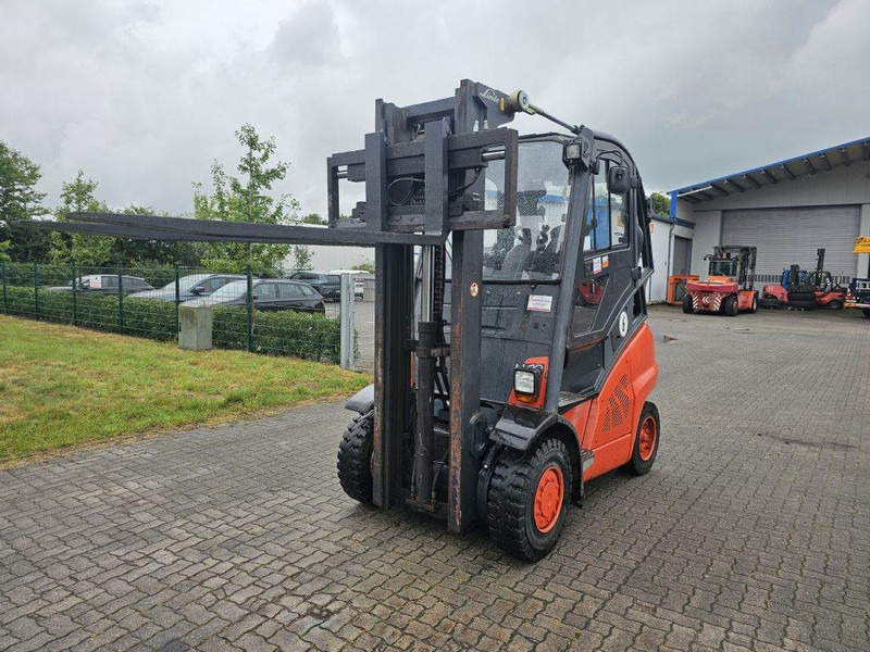 Linde H40T - رافعة شوكية تعمل بالغاز: صور 2 Linde H40T - رافعة شوكية تعمل بالغاز: صور 2