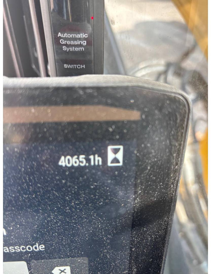 CAT 315 - حفارات زحافة: صور 5 CAT 315 - حفارات زحافة: صور 5