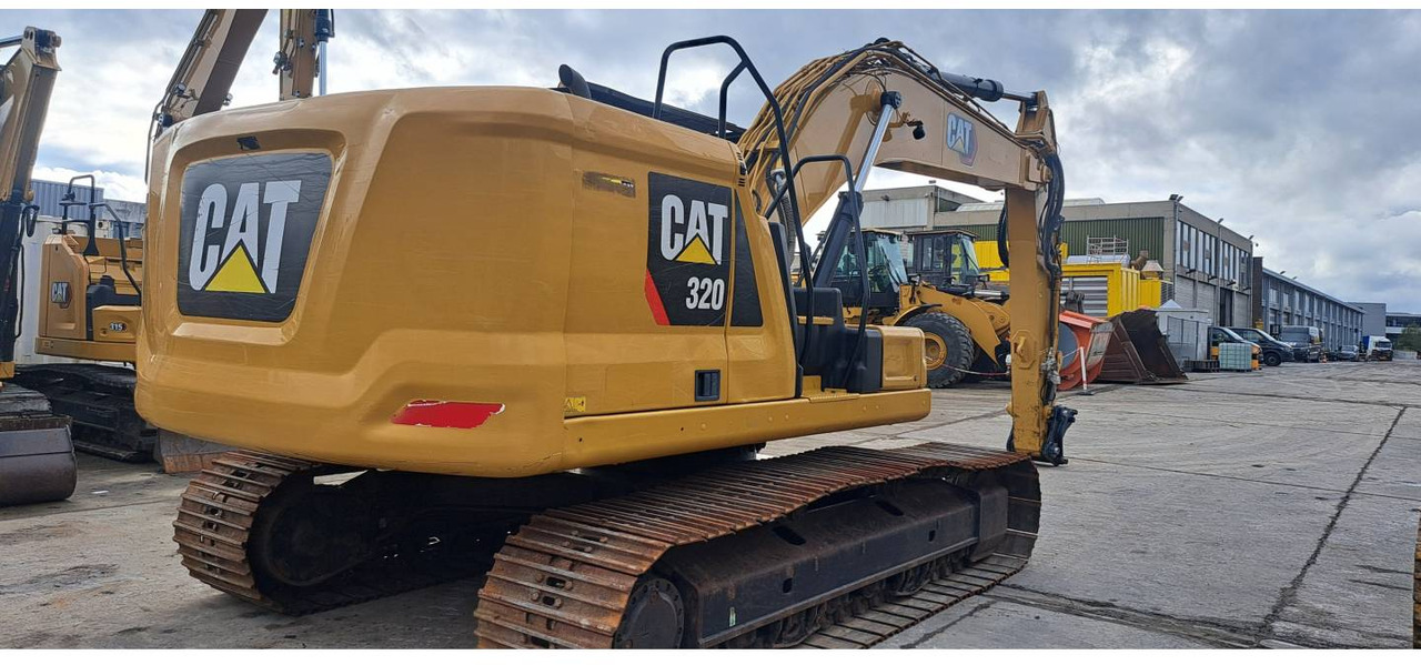 CAT 320-07 - حفارات زحافة: صور 3 CAT 320-07 - حفارات زحافة: صور 3