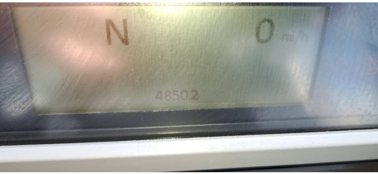 شاحنة مفصلية CAT 730: صور 7