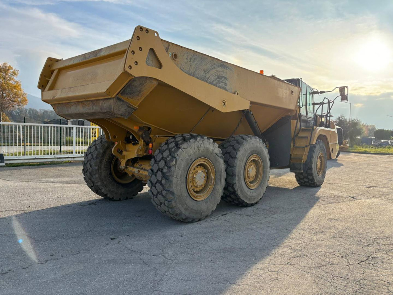 CAT 730 - شاحنة مفصلية: صور 4 CAT 730 - شاحنة مفصلية: صور 4