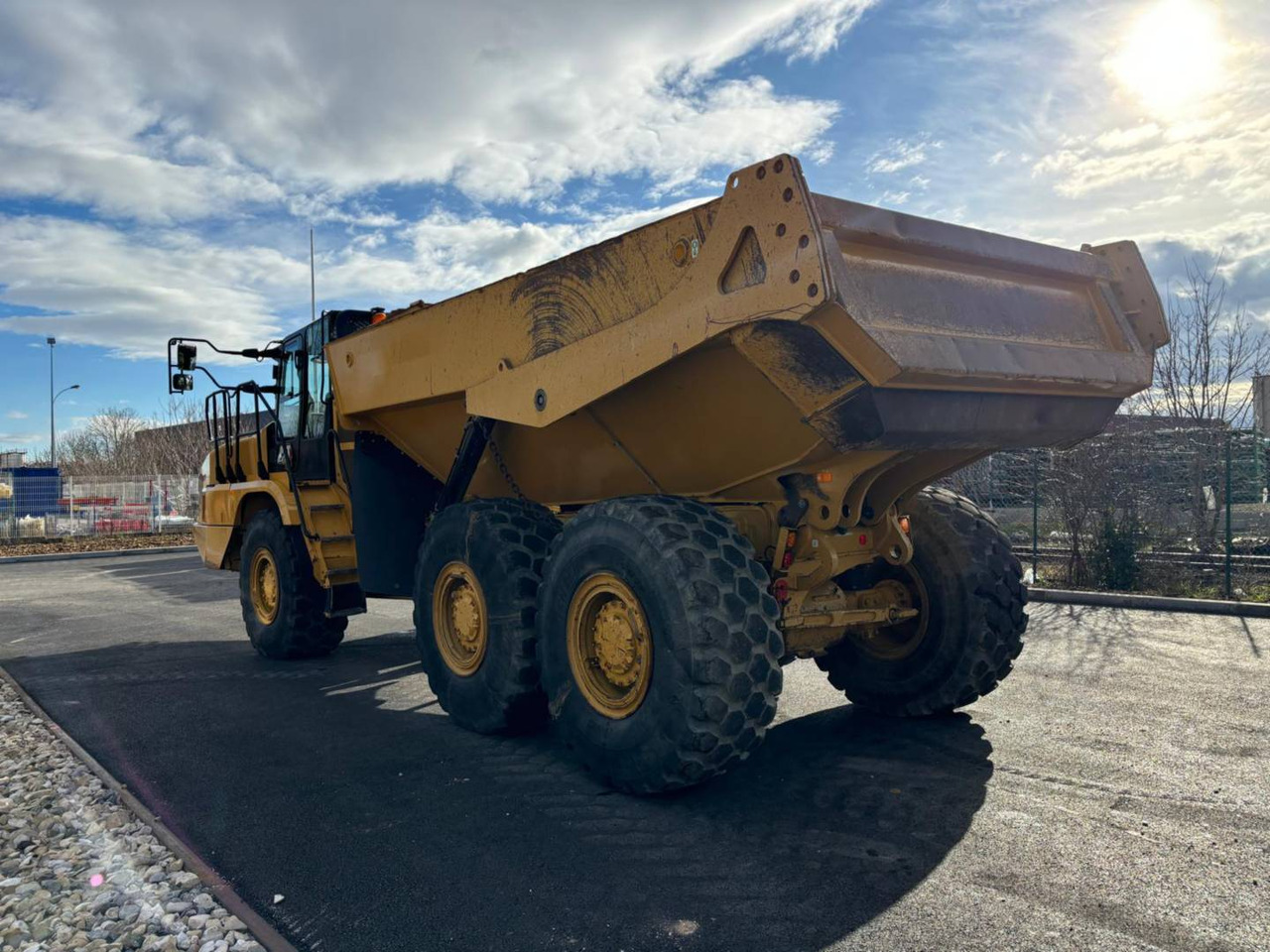 CAT 730 - شاحنة مفصلية: صور 4 CAT 730 - شاحنة مفصلية: صور 4