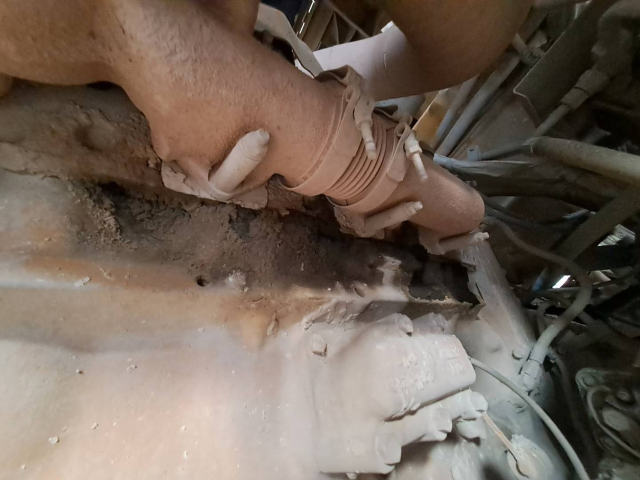 CAT 777G - شاحنة قلابة للمحاجر: صور 5 CAT 777G - شاحنة قلابة للمحاجر: صور 5